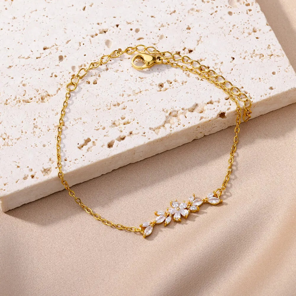 Zirconia Flower Bracelet